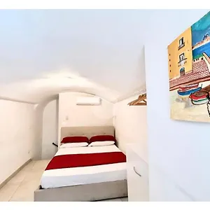 la-casetta-su-spaccanapoli.hotels-amalfi.com/